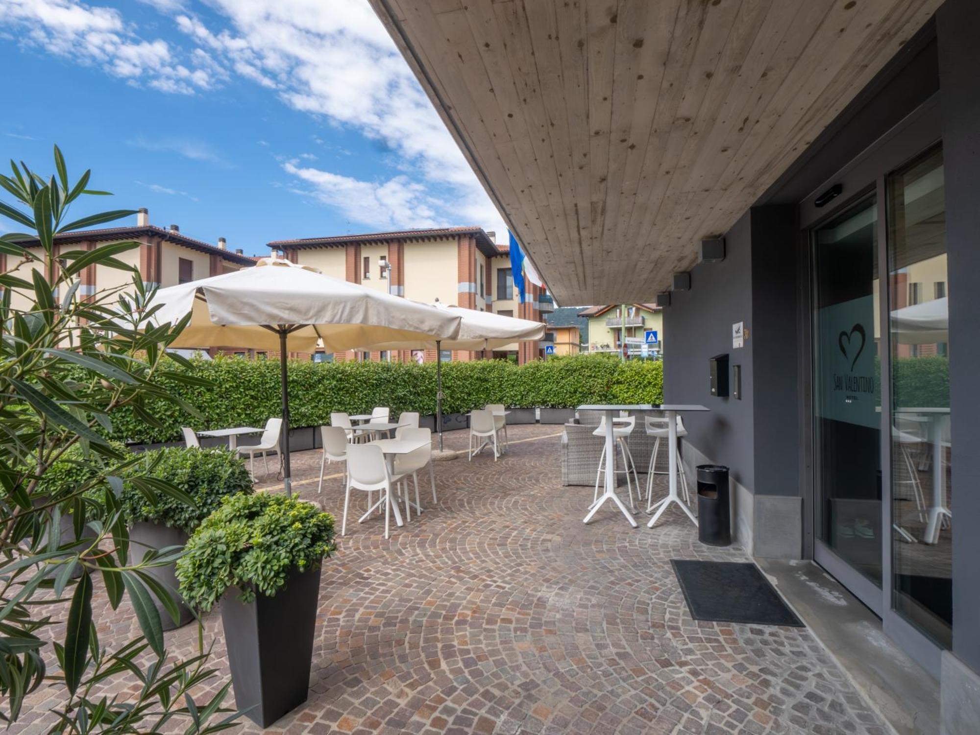 San Valentino Hotel Villa di Serio Екстер'єр фото