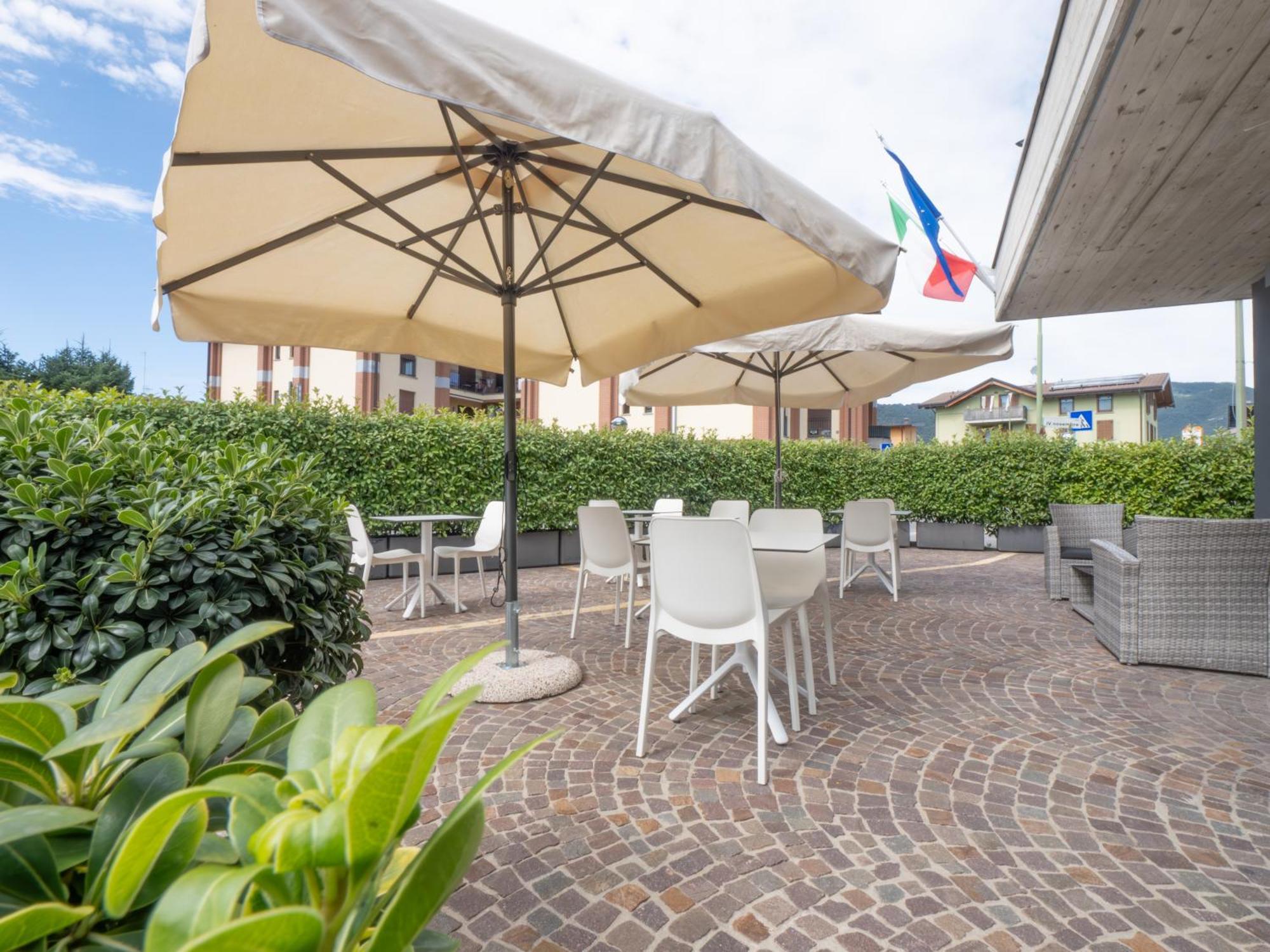 San Valentino Hotel Villa di Serio Екстер'єр фото