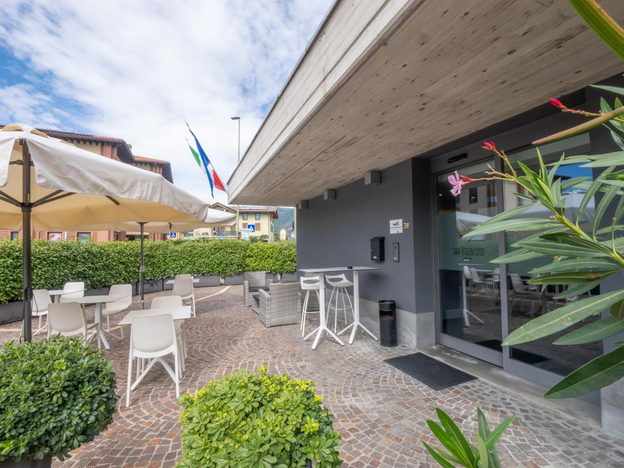 San Valentino Hotel Villa di Serio Екстер'єр фото
